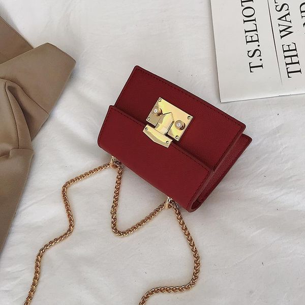 shoulder bags elegant female casual flap square bag 2021 summer quality leather women's designer handbag lock chain messenger
shoulder bags elegant female casual flap square bag 2021 summer quality leather women's designer handbag lock chain messenger