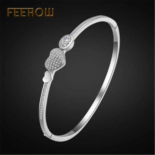 korean fashion crystal love heart copper inlaid zircon ladies temperament simple bracelet jewelry link, chain, Black
korean fashion crystal love heart copper inlaid zircon ladies temperament simple bracelet jewelry link, chain, Black
