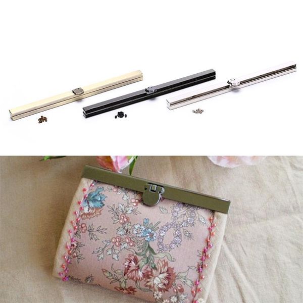 19cm wallet clips metal flower coin purse bag craft frame kiss clasp lock bronze tone parts & accessories, Black
19cm wallet clips metal flower coin purse bag craft frame kiss clasp lock bronze tone parts & accessories, Black