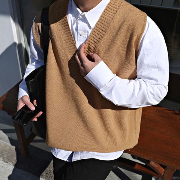 men's vests sweater vest knitted with v-neck cleavage, korean men's casual sweater, urban clothes 46sn, Black;white
men's vests sweater vest knitted with v-neck cleavage, korean men's casual sweater, urban clothes 46sn, Black;white