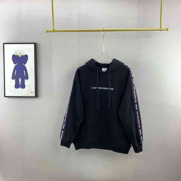 vtm hoodie 2021 male 1:1 vtm patch letter hoodie slightly oversized pullover vtm white sweater, Black
vtm hoodie 2021 male 1:1 vtm patch letter hoodie slightly oversized pullover vtm white sweater, Black