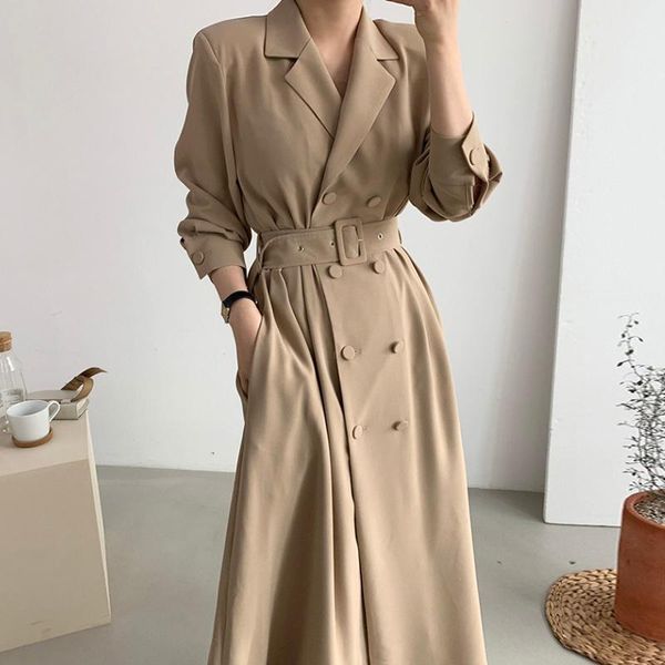 women's trench coats korean chic coat british style suit collar double breasted loose pocket knee length windbreaker with belt, Tan;black
women's trench coats korean chic coat british style suit collar double breasted loose pocket knee length windbreaker with belt, Tan;black