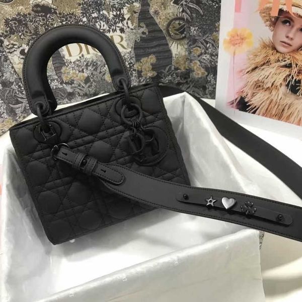 four grid frosted princess diana bag 20cm black zly
