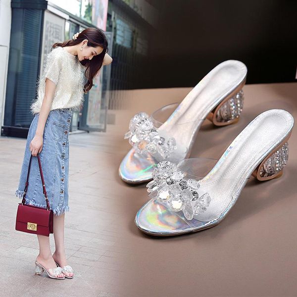 transparent crystal clear heels shoes slippers women's flip flops slides silver high women 2021 home slipper, Black
transparent crystal clear heels shoes slippers women's flip flops slides silver high women 2021 home slipper, Black