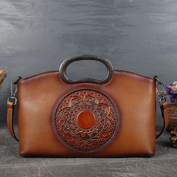messenger bag 2021 handbag totem leather large capacity women's autumn and winter one shoulder versatile
messenger bag 2021 handbag totem leather large capacity women's autumn and winter one shoulder versatile