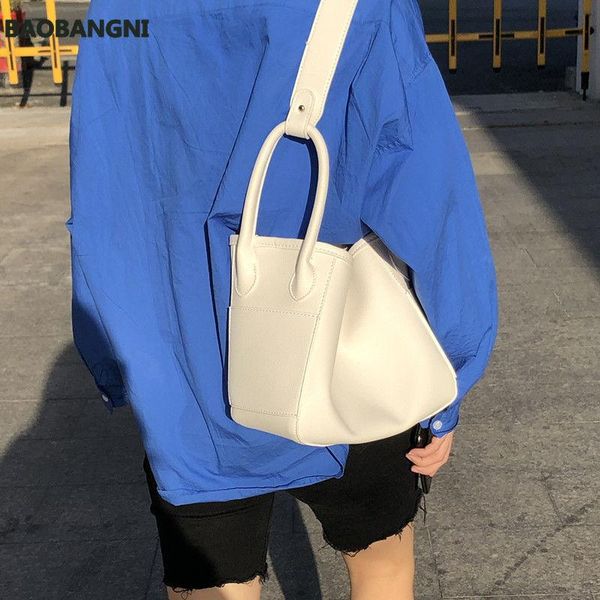 evening bags fashion women bucket bag soft pu leather ladies single shoulder underarm simple design female large capacity handbags
evening bags fashion women bucket bag soft pu leather ladies single shoulder underarm simple design female large capacity handbags