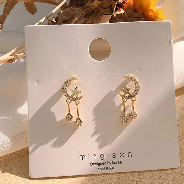 needle asymmetric star moon water earrings feminine temperament korean personality net red tassel stud, Golden;silver
needle asymmetric star moon water earrings feminine temperament korean personality net red tassel stud, Golden;silver