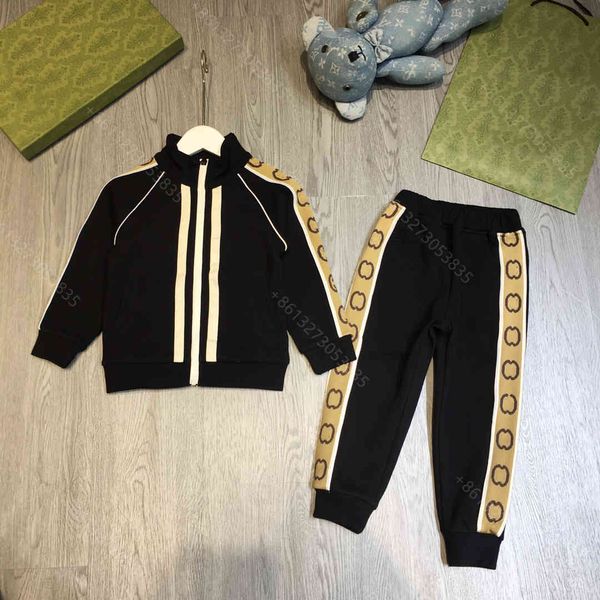 fashion desinger hoodie coat stes pants kids italy brand winter wholesale boys hoodies sweater children cotton long sleeve zipper jacket two, White
fashion desinger hoodie coat stes pants kids italy brand winter wholesale boys hoodies sweater children cotton long sleeve zipper jacket two, White