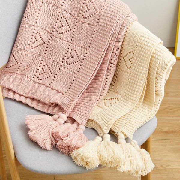 130x170cm knitted heart pattern tasseled sofa throw modern style blanket spring soft bed runner ins pographic blankets
130x170cm knitted heart pattern tasseled sofa throw modern style blanket spring soft bed runner ins pographic blankets