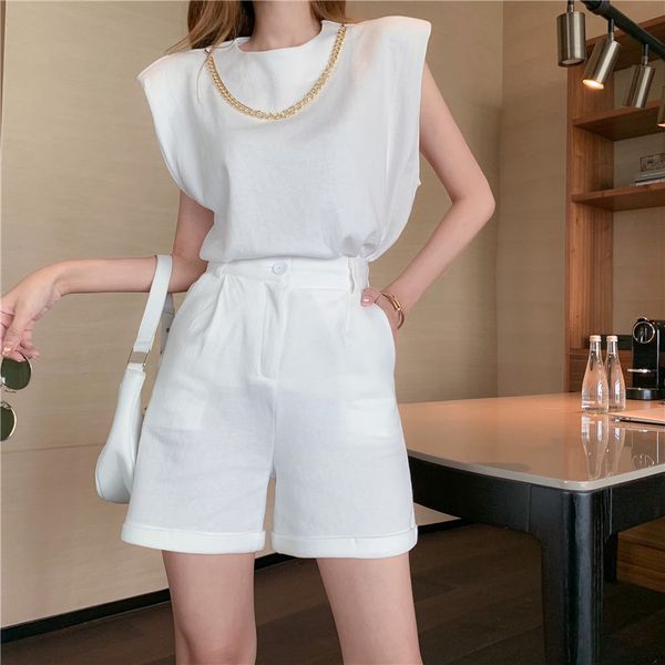 summer two piece suit women vintage casual chain o-neck sleeveless t- shirt + high waist shorts mujer sets 210518, White
summer two piece suit women vintage casual chain o-neck sleeveless t- shirt + high waist shorts mujer sets 210518, White