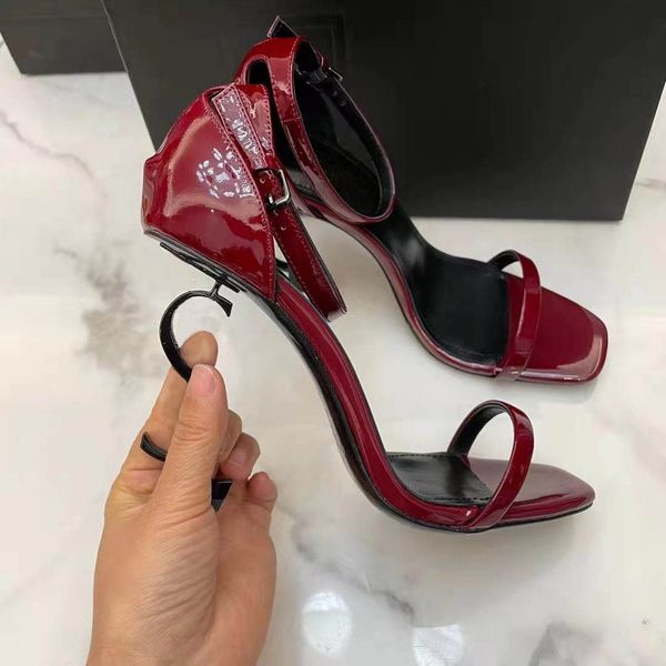 designer women tiletto heels comfortable and patent leather sandals with unique letters plus shoe box 35-41 yards, Black
designer women tiletto heels comfortable and patent leather sandals with unique letters plus shoe box 35-41 yards, Black