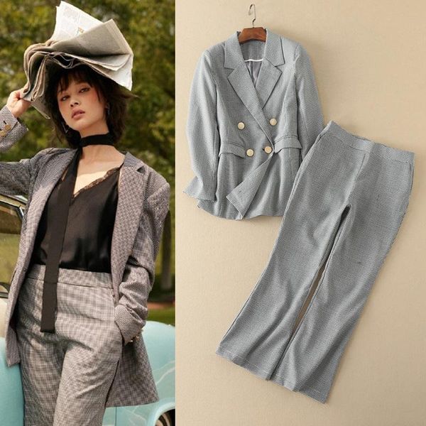 women's suits & blazers design 2021 autumn winter women fashion plaids blazer flare pants suit europe high end office lady elegant slim, White;black
women's suits & blazers design 2021 autumn winter women fashion plaids blazer flare pants suit europe high end office lady elegant slim, White;black