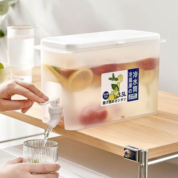 hydration packs 3500ml water jug with faucet cold bottle ice ball maker container for kettle lemon juice drinkware camping accessorie
hydration packs 3500ml water jug with faucet cold bottle ice ball maker container for kettle lemon juice drinkware camping accessorie