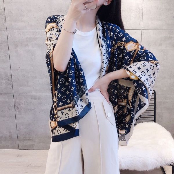 scarves internet celebrity silk scarf womens summer thin type sunscreen long wrap korean style spring and autumn retro multi-functional scar, Blue;gray
scarves internet celebrity silk scarf womens summer thin type sunscreen long wrap korean style spring and autumn retro multi-functional scar, Blue;gray