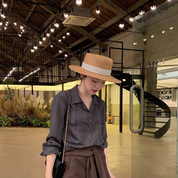 style lady temperament fashion flat straw hat children summer vacation sun protection beach wide brim hats, Blue;gray
style lady temperament fashion flat straw hat children summer vacation sun protection beach wide brim hats, Blue;gray