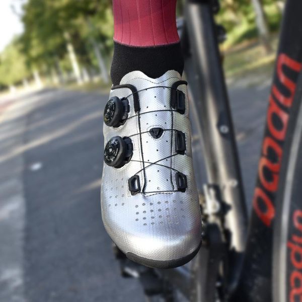 cycling footwear style boodun silver road bike shoes with carbon fiber sole breathable cleats, Black
cycling footwear style boodun silver road bike shoes with carbon fiber sole breathable cleats, Black