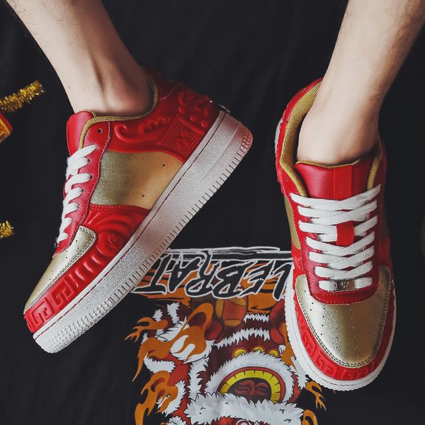 2021 Autumn New Thick Bottom Low-top Heighten Leather Chinese Style White Shoe Totem Breathable Large Size Men Vulcanized Shoes, Black
2021 Autumn New Thick Bottom Low-top Heighten Leather Chinese Style White Shoe Totem Breathable Large Size Men Vulcanized Shoes, Black