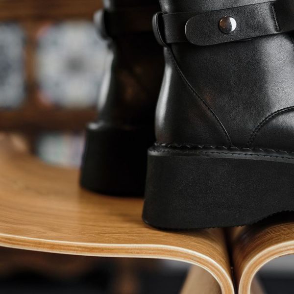 New Women Ankle Boots Real Leather Winter Shoes Ladies Fashion Cool Club Short Boots Ladies Footwear Size 34-39, Black
New Women Ankle Boots Real Leather Winter Shoes Ladies Fashion Cool Club Short Boots Ladies Footwear Size 34-39, Black