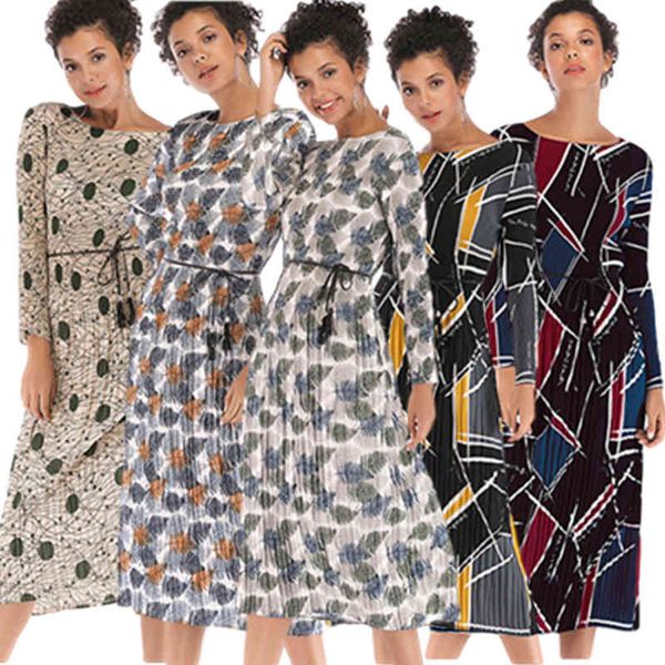 jxmyy round neck multi-color printing new geometric contrast color chiffon dress female spring waist belt pleated skirt 210412, Black;gray
jxmyy round neck multi-color printing new geometric contrast color chiffon dress female spring waist belt pleated skirt 210412, Black;gray