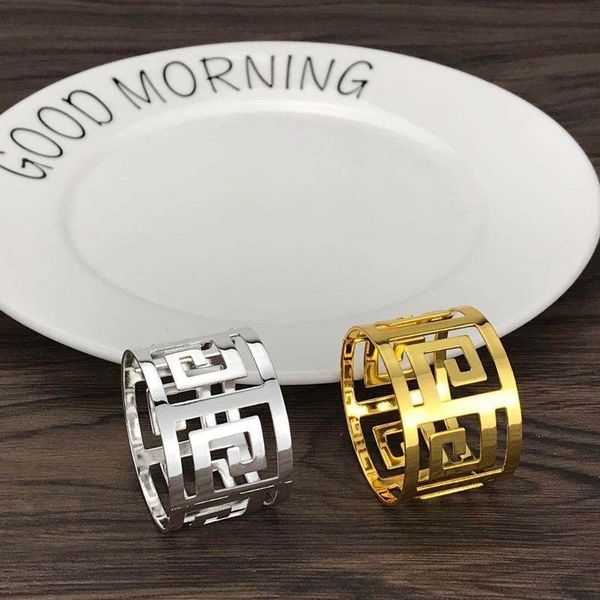 6pcs serviette rings napkin holder west dinner towel ring party decoration table
6pcs serviette rings napkin holder west dinner towel ring party decoration table