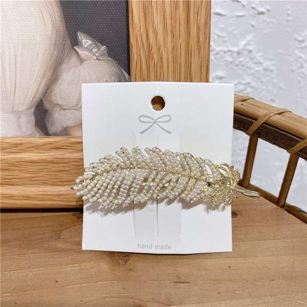 8ft golden texture east gate barrettes clips feather hairpin golden texture east gate pearl pearlfeather hairpin, Golden;silver
8ft golden texture east gate barrettes clips feather hairpin golden texture east gate pearl pearlfeather hairpin, Golden;silver