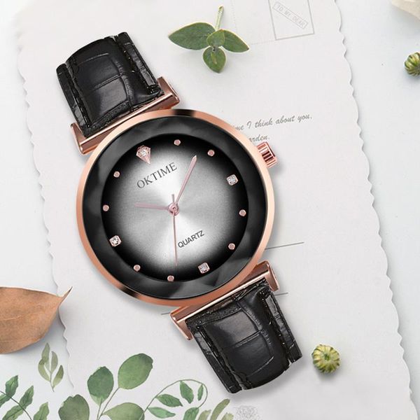 women watch round dial quartz with alloy/pu leather strap business for girls a66 wristwatches, Slivery;brown
women watch round dial quartz with alloy/pu leather strap business for girls a66 wristwatches, Slivery;brown