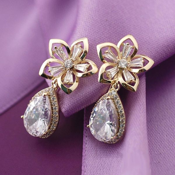 clip-on & screw back idestiny korean style water drop design clip earring no ear hole for bridal wedding party fashion cz earings jewelery b, Silver
clip-on & screw back idestiny korean style water drop design clip earring no ear hole for bridal wedding party fashion cz earings jewelery b, Silver