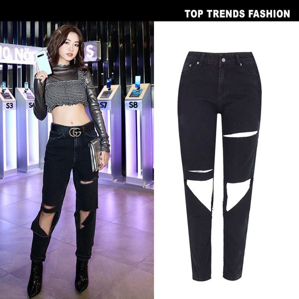 women's high waist loose straight simple denim capris with broken knees washed street hip hop in spring and summer, Blue
women's high waist loose straight simple denim capris with broken knees washed street hip hop in spring and summer, Blue