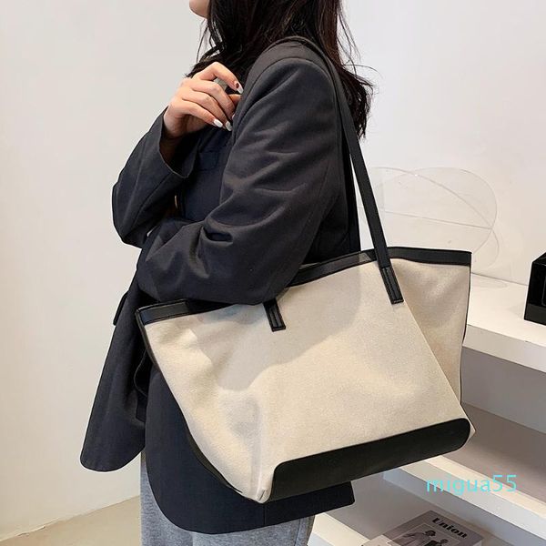 evening bags luxury solid color shoulder bag women fashion tote handbags leather decoration large capacity one-shoulder shopping
evening bags luxury solid color shoulder bag women fashion tote handbags leather decoration large capacity one-shoulder shopping