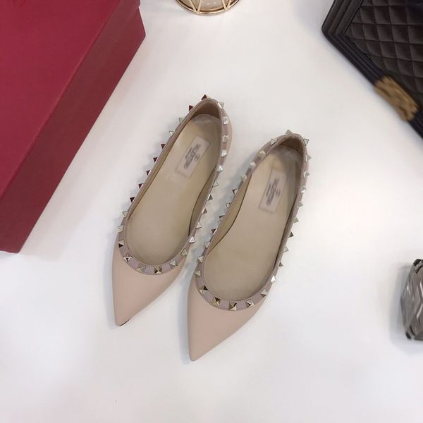 2021 good quality fashion women luxurys designers shoes designer sandals womens luxury high heels sandal dress shoess with box size 35-41 -h, Black
2021 good quality fashion women luxurys designers shoes designer sandals womens luxury high heels sandal dress shoess with box size 35-41 -h, Black