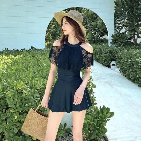 women's swimming suit closed swimsuit female one-piece bathing mayo swim dress swimwear push up trendy korean bikini 2021 suits
women's swimming suit closed swimsuit female one-piece bathing mayo swim dress swimwear push up trendy korean bikini 2021 suits
