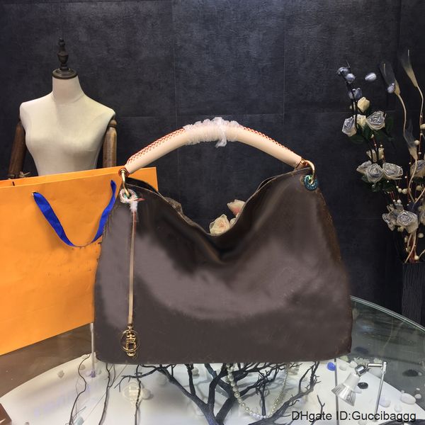 luxurys designers bags handbag tote bag totes shoulderbags womens backpack women purses brown leather clutch fashion wallet big
luxurys designers bags handbag tote bag totes shoulderbags womens backpack women purses brown leather clutch fashion wallet big