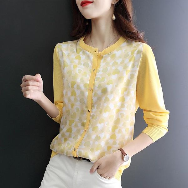 women's knits & tees printed knitted long-sleeved stitched cardigan women 2021 spring satin thin love chiffon shirt, White
women's knits & tees printed knitted long-sleeved stitched cardigan women 2021 spring satin thin love chiffon shirt, White