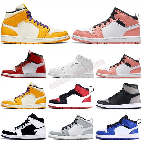 2021 athletic outdoor basketball shoes retro wolf grey gamma blue black white red prom night kids sneakers tennis trainers
2021 athletic outdoor basketball shoes retro wolf grey gamma blue black white red prom night kids sneakers tennis trainers