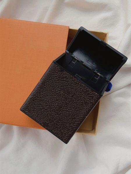 liv portable tobacco cigarette stash case collectable limited edition holder storage box innovative design protective shell smoking containe
liv portable tobacco cigarette stash case collectable limited edition holder storage box innovative design protective shell smoking containe