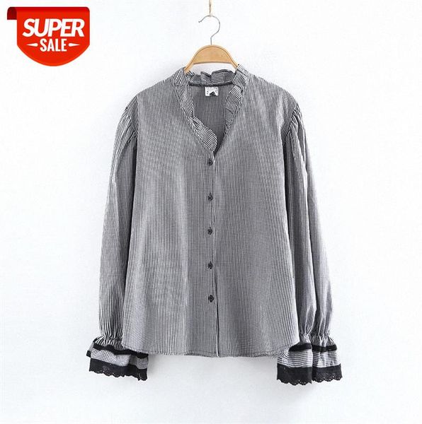535-0124 korean version of sweet female v-neck lace flared sleeves fine plaid shirt with wood ears #zn36, Black;gray
535-0124 korean version of sweet female v-neck lace flared sleeves fine plaid shirt with wood ears #zn36, Black;gray