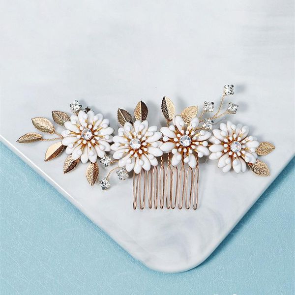 hair clips & barrettes okily vintage bridal comb gold color enamel flower wedding accessories baroque handmade headpiece jewelry, Golden;silver
hair clips & barrettes okily vintage bridal comb gold color enamel flower wedding accessories baroque handmade headpiece jewelry, Golden;silver