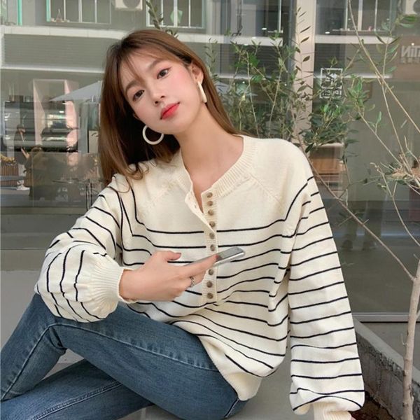 women's sweaters vintage contrast black white striped bubble sleeve sweater women autumn korean loose long knitted pullover, White;black
women's sweaters vintage contrast black white striped bubble sleeve sweater women autumn korean loose long knitted pullover, White;black