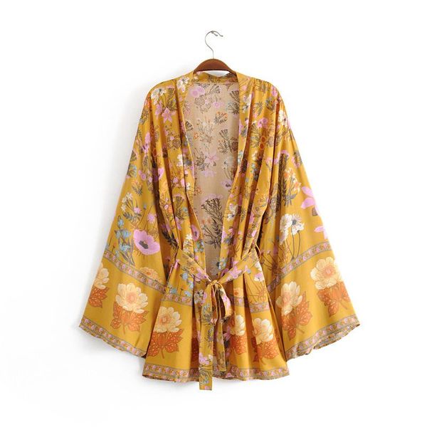 women's jackets 2021 summer short kimono floral print loose fit womne's holiday beach style bohemian robe cardigan, Black;brown
women's jackets 2021 summer short kimono floral print loose fit womne's holiday beach style bohemian robe cardigan, Black;brown