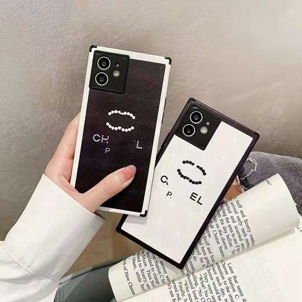 famous brand square design designer phone cases for iphone 12 promax 12pro 11 xs max xr x 8 plus se2
famous brand square design designer phone cases for iphone 12 promax 12pro 11 xs max xr x 8 plus se2