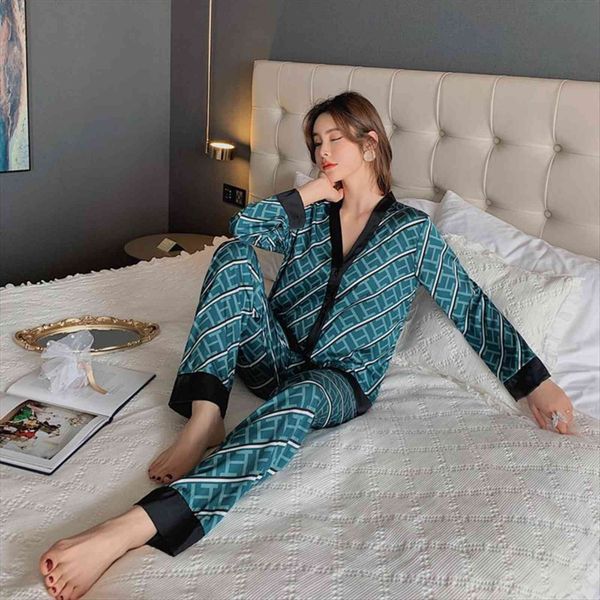 pajamas set v neck womens sleepwears design cross letter print silk like home clothes xxl large size nightwear homewear, Black;red
pajamas set v neck womens sleepwears design cross letter print silk like home clothes xxl large size nightwear homewear, Black;red