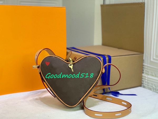 2021 womens bags designers handbags genuine leather purses heart-shaped shoulder bag luxurys bags evening bags crossbody bag women party pur
2021 womens bags designers handbags genuine leather purses heart-shaped shoulder bag luxurys bags evening bags crossbody bag women party pur