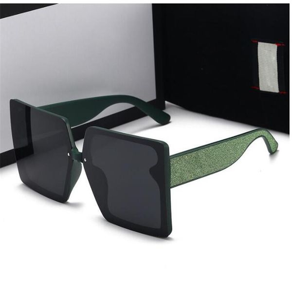 2021 designer sunglasses are the highest quality box for women and men's fashion summer square glasses in five styles, White;black
2021 designer sunglasses are the highest quality box for women and men's fashion summer square glasses in five styles, White;black