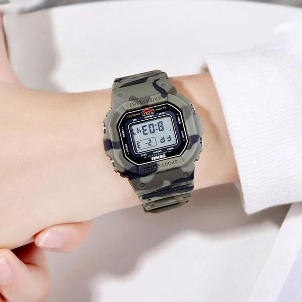 wristwatches skmei colorful luminous electronic square digital men's watch multifunctional sports waterproof led camouflage 1608, Slivery;brown
wristwatches skmei colorful luminous electronic square digital men's watch multifunctional sports waterproof led camouflage 1608, Slivery;brown