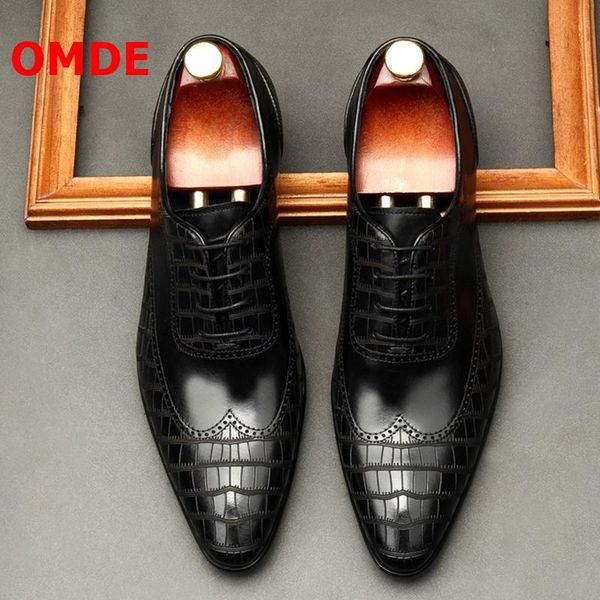 dress shoes omde embossed leather men's summer black formal men pointed toe oxford wedding man office
dress shoes omde embossed leather men's summer black formal men pointed toe oxford wedding man office