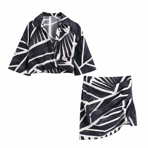 women two piece set cropped shirt & pleated mini skirt casual fashion summer women outfit dress sets ensemble femme 210708, White
women two piece set cropped shirt & pleated mini skirt casual fashion summer women outfit dress sets ensemble femme 210708, White