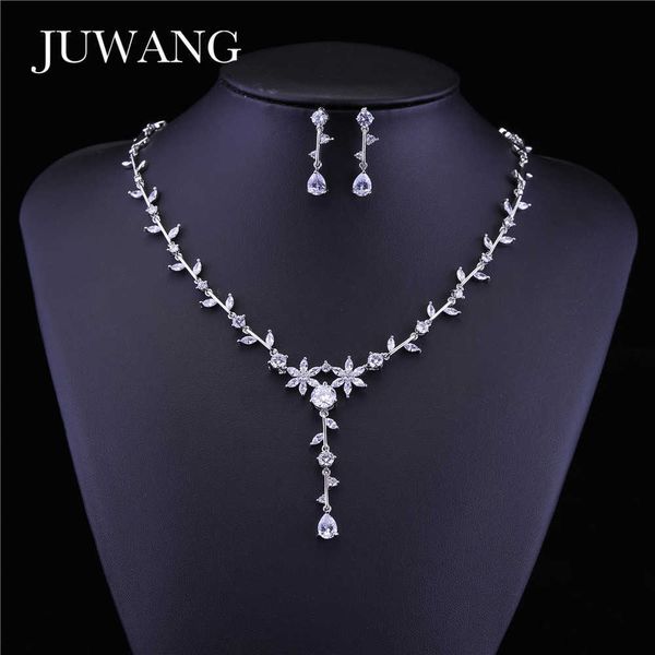 juwang brand clear flower crystal jewelry set for woman cubic zirconia women jewelry sets earring necklace set dress accessories h1022, Silver
juwang brand clear flower crystal jewelry set for woman cubic zirconia women jewelry sets earring necklace set dress accessories h1022, Silver