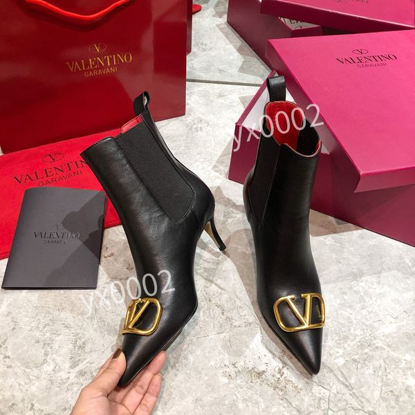 2021 fashion quality explosion boots models designer high-elastic womens high-heeled shoes luxury personalized boots 35-41, Black
2021 fashion quality explosion boots models designer high-elastic womens high-heeled shoes luxury personalized boots 35-41, Black