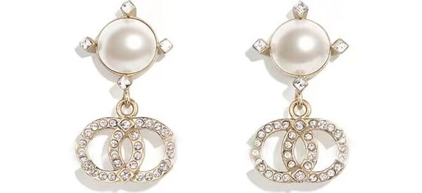 designer women earrings female stud color earring brass with swarovski diamond pearl, Golden;silver
designer women earrings female stud color earring brass with swarovski diamond pearl, Golden;silver
