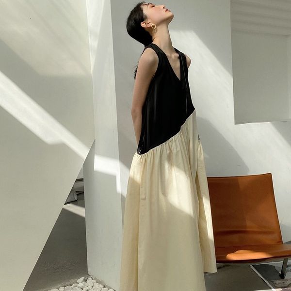 casual dresses summer satin for women v neck patchwork long midi tank sleeveless ladies high fashion designer clothes i3hr, Black;gray
casual dresses summer satin for women v neck patchwork long midi tank sleeveless ladies high fashion designer clothes i3hr, Black;gray